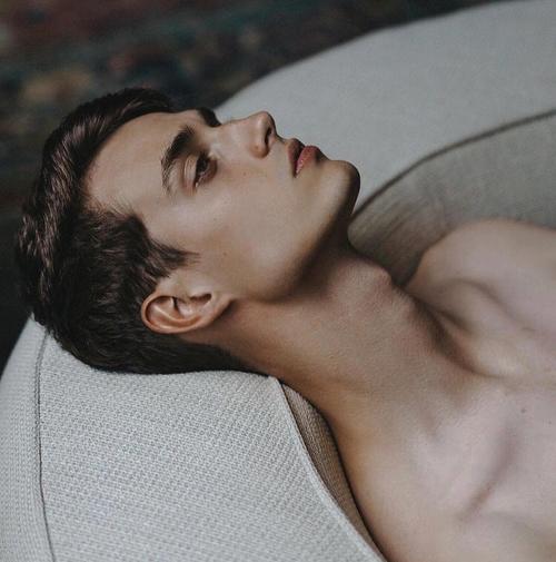 टोबियास