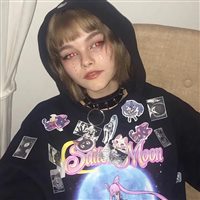 Mia